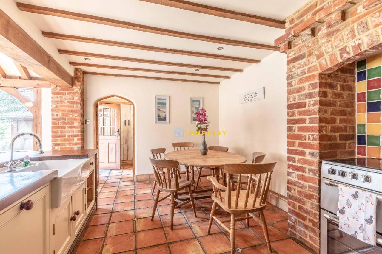 Chestnut Cottage - Stunning Countryside Views! Parking, 4 Bed, 3 Bathrooms White Waltham Eksteriør billede
