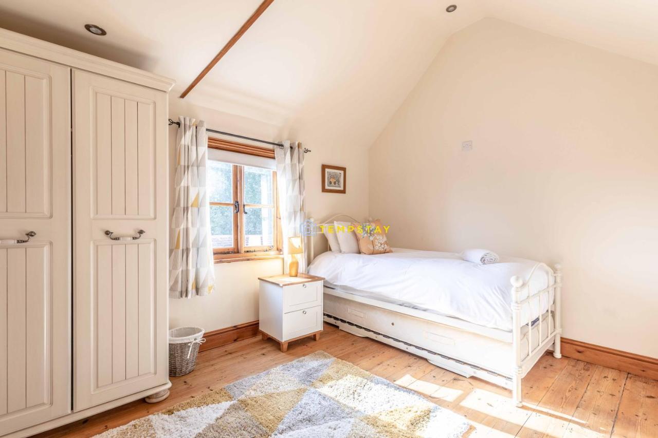 Chestnut Cottage - Stunning Countryside Views! Parking, 4 Bed, 3 Bathrooms White Waltham Eksteriør billede
